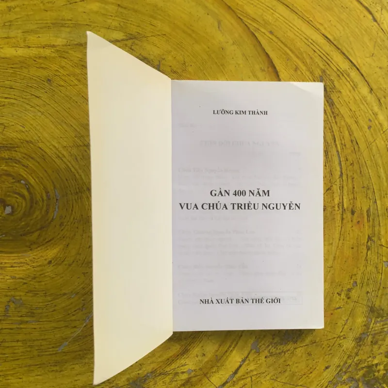 COMBO GẦN 400 NĂM VUA CHÚA TRIỀU NGUYỄN & CÔNG CHÚA ĐẤT VIỆT 1002967