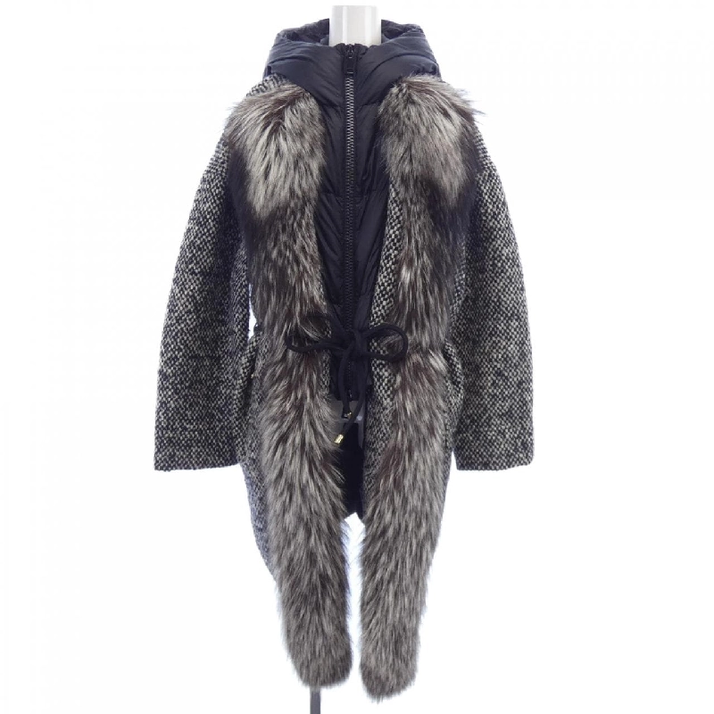 【Khuyến mãi】Áo khoác MONCLER 634911