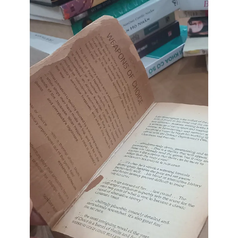 Weapons of choice - John Birmingham 693162