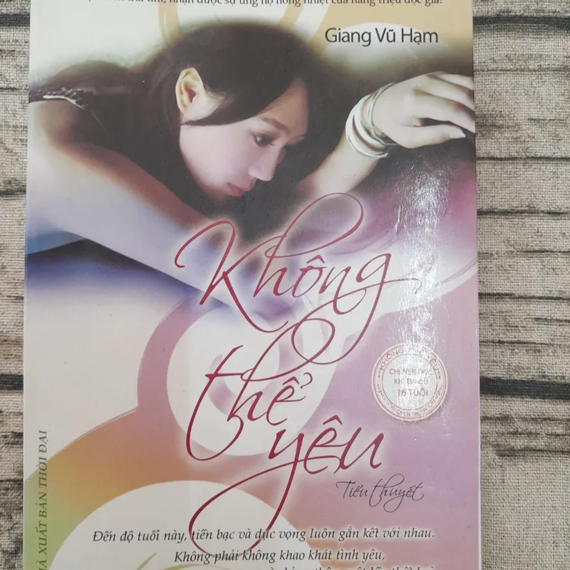 Không thể yêu  572131