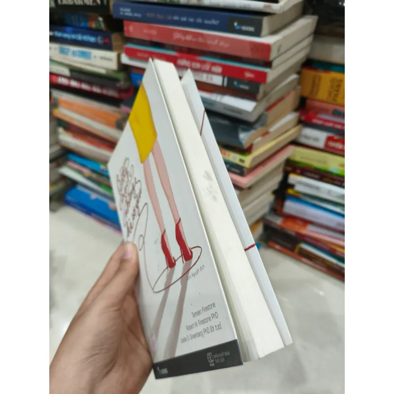 Bắt mạch những kẻ sợ yêu 726763