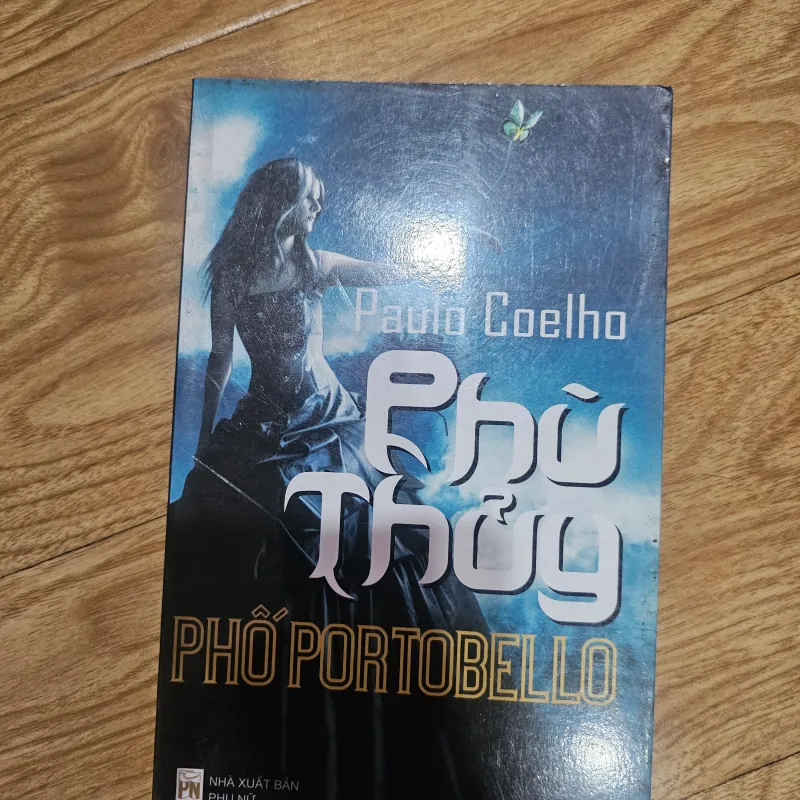 Phù thủy phố Portobello
28k 758585