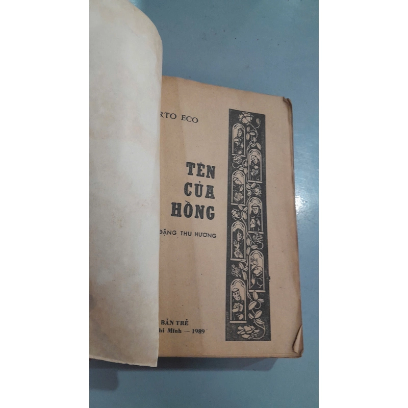 TÊN CỦA ĐÓA HỒNG - UMBERTO ECO 447635