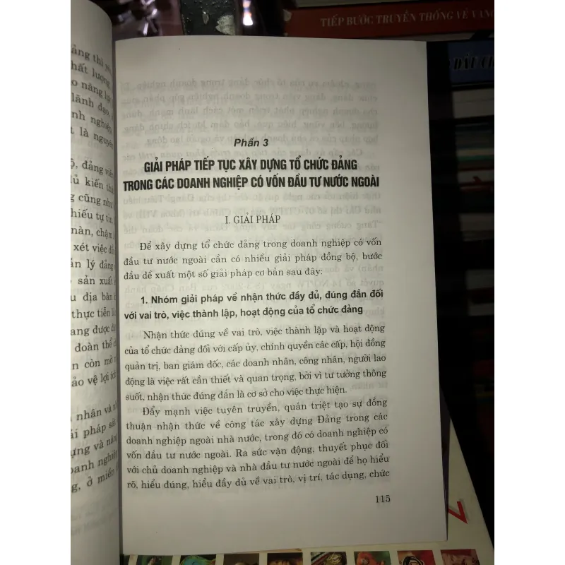 Xây dựng tổ chức đảng trong doanh nghiệp có vốn đầu tư nước ngoài giai đoạn hiện nay  756949