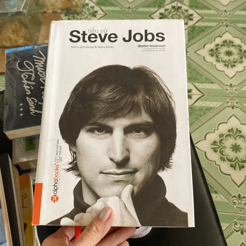 Tiểu sử Steve Jobs bìa cứng  592028