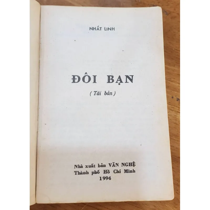 Tiểu thuyết lãng mạn kinh điển Việt Nam: ĐÔI BẠN (Tác giả: Nhất Linh) 753674