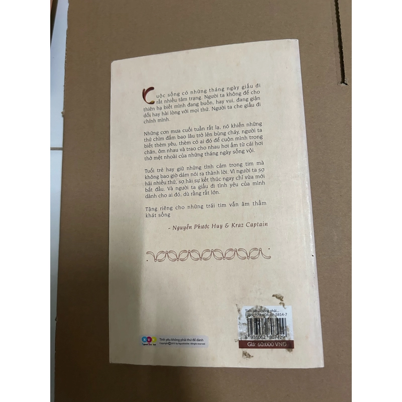 Tình yêu không phải thứ để dành 506702