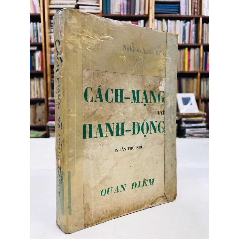 Cách mạng và hành động - Nghiêm Xuân Hồng 126311