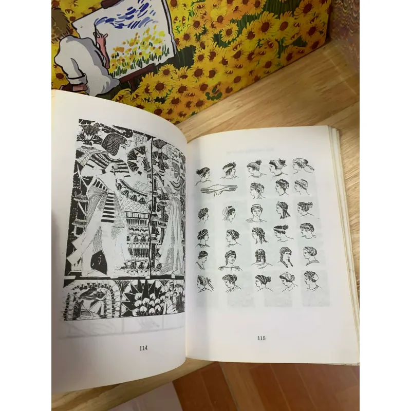 Văn Hóa Trang Trí Các Nước Đông Tây - Huỳnh Văn Lý 927239