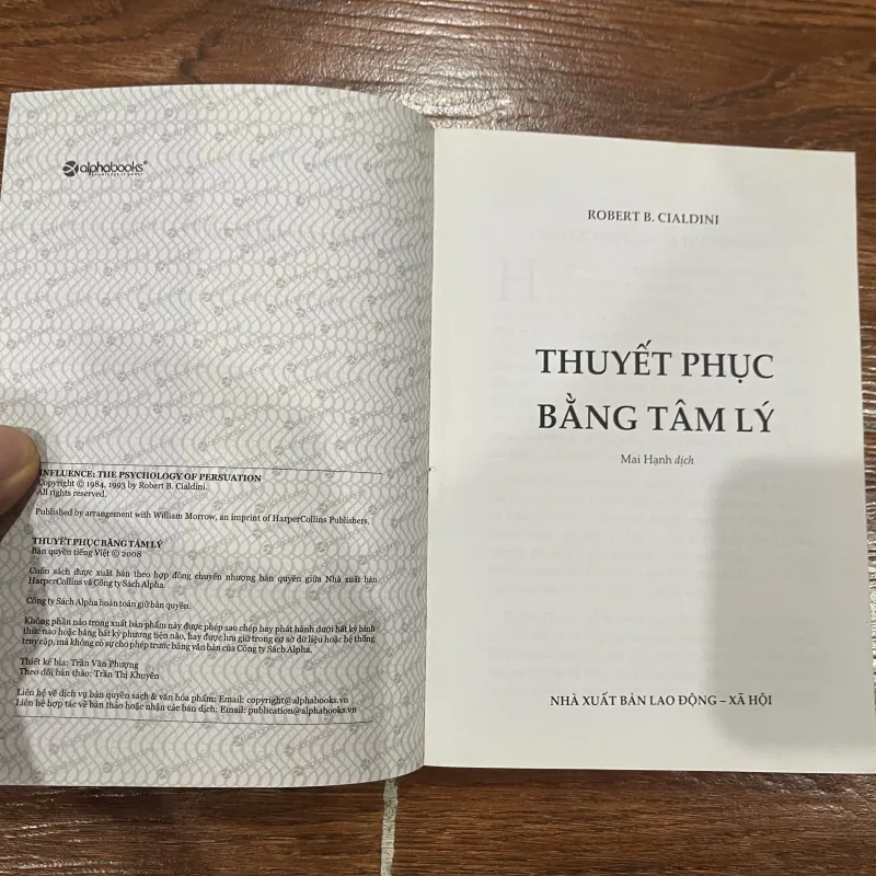 Thuyết phục bằng tâm lý  (15) 975771