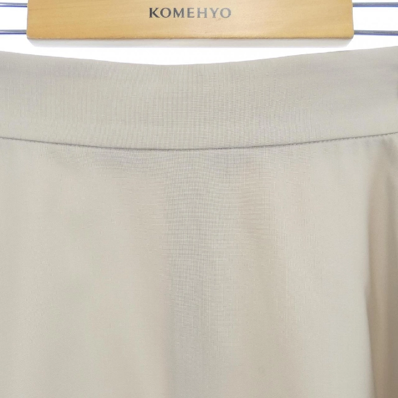 Chân váy FOXEY - Hàng hiệu Authentic 824803