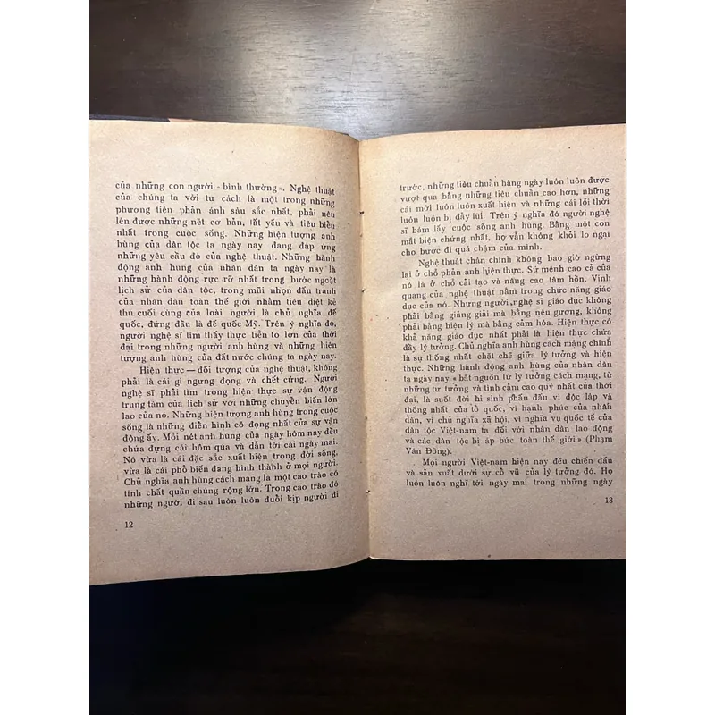 📖 Anh hùng và nghệ sĩ (xb 1975) 606254