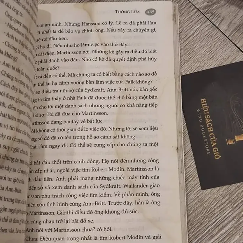 Tường lửa - Henning Mankell (Người dịch: Cao Việt Dũng) 787001