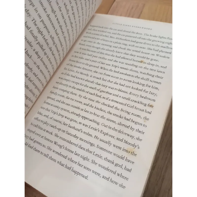 Little fires everywhere - Celeste Ng 575815