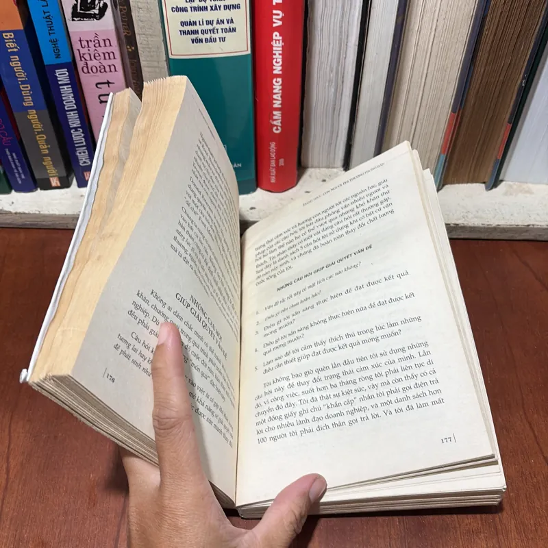 II Sách Kỹ Năng: Đánh Thức Con Người Phi Thường Trong Bạn - ANTHONY ROBBINS - 2018 756792