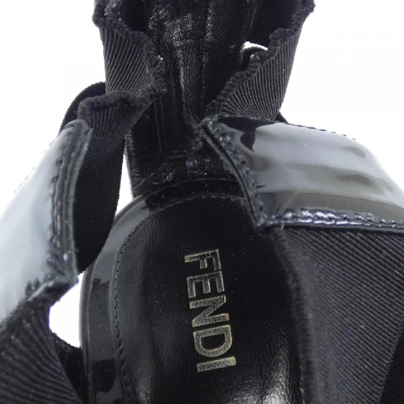 Giày FENDI - Hàng hiệu Authentic 830904