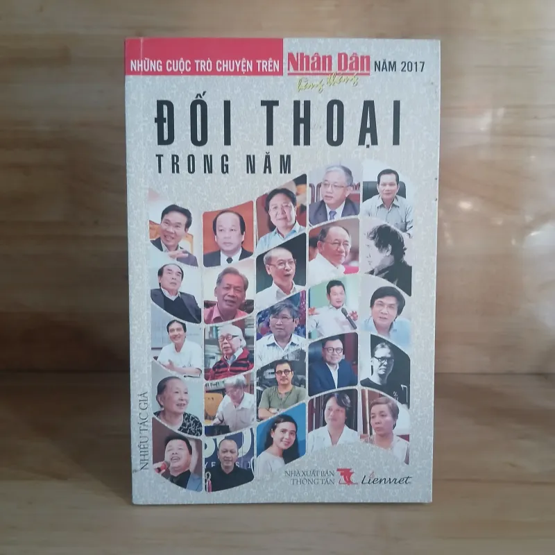 Đối Thoại Trong Năm - Nhiều Tác Giả 788069
