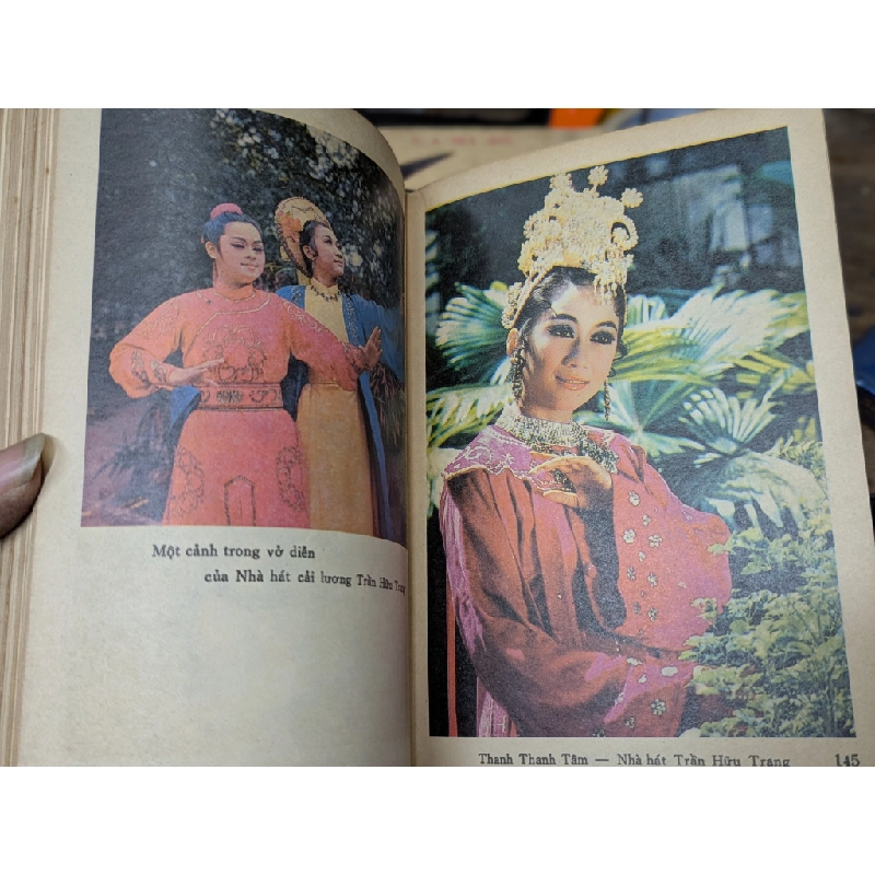 Nghệ thuật sân khấu - Nguyễn Phan Thọ chủ biên 297864