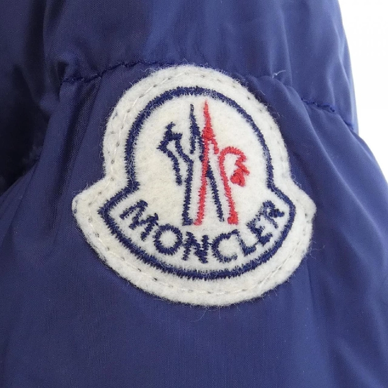 Áo khoác lông vũ MONCLER S 640202