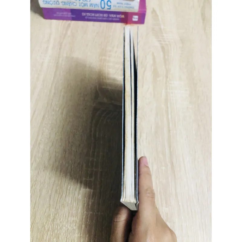 TẮT ĐÈN ( Ngô Tất Tố) 1006292