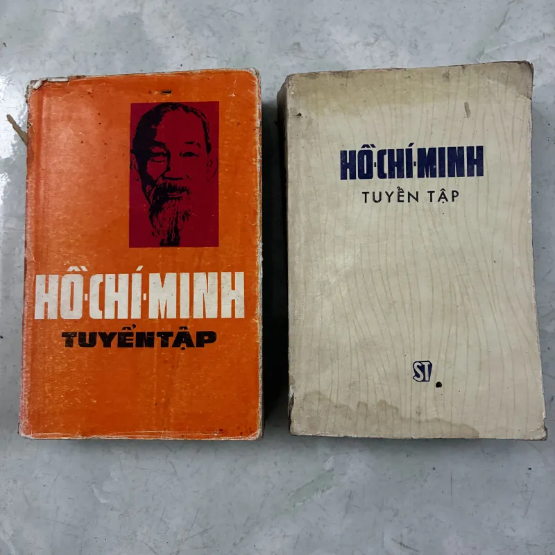 Hồ Chí Minh tuyển tập (2 tập) 1029681