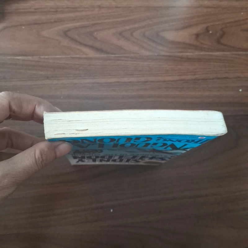 Người lạ trong gương 525668