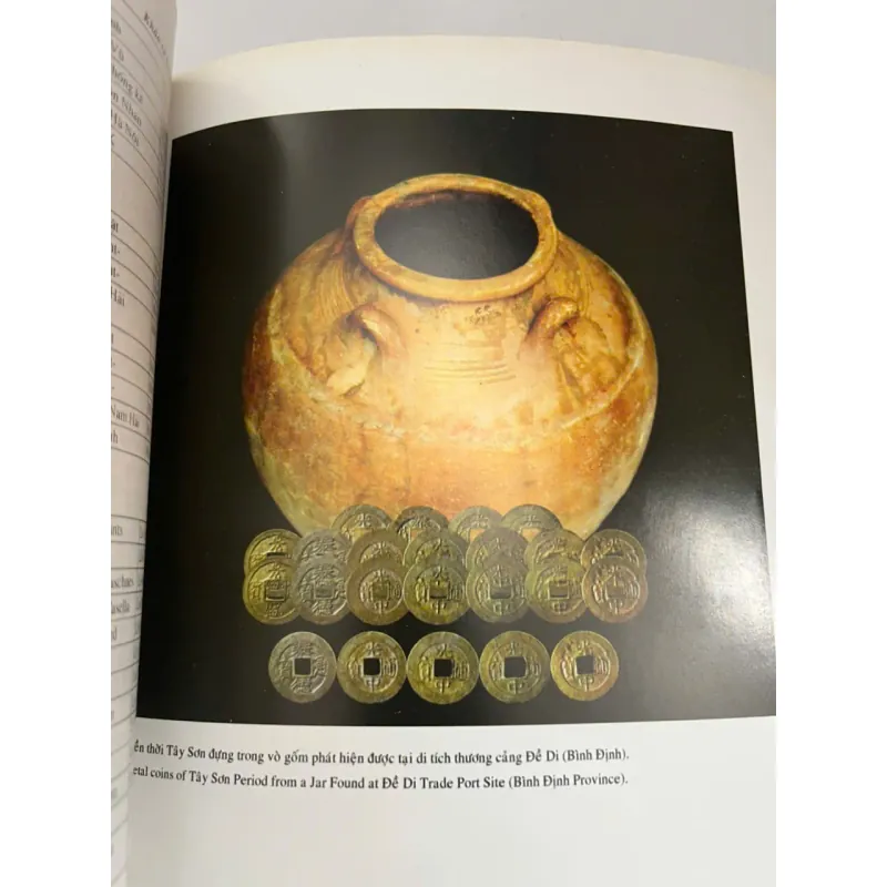 Tạp chí Khảo cổ học (Số 1 - 2007) - Viện Khảo cổ học 1006442