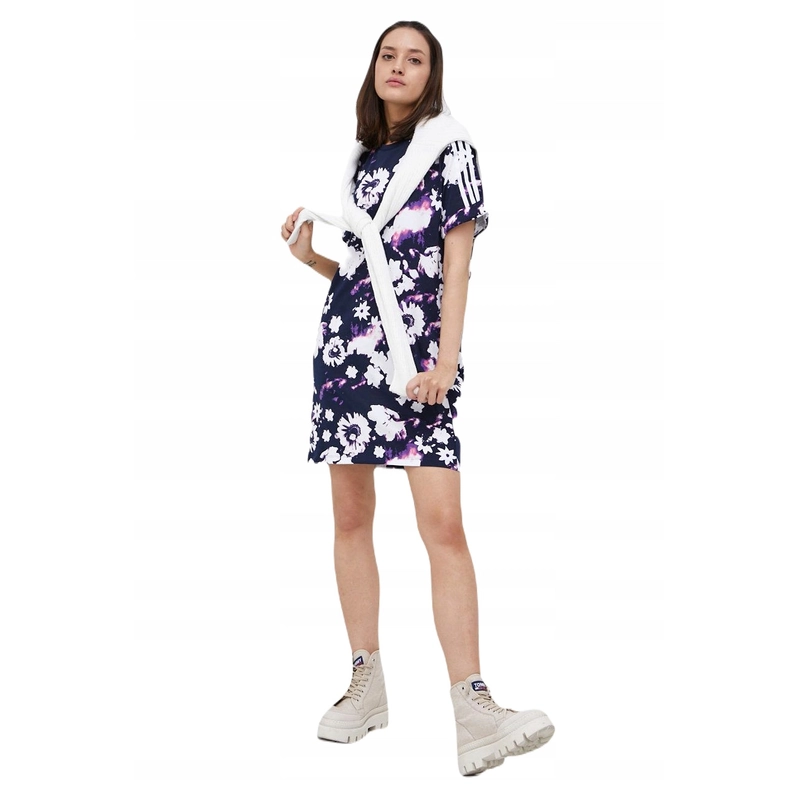 Đầm thể thao Adidas chính hãng size S (US) 444228