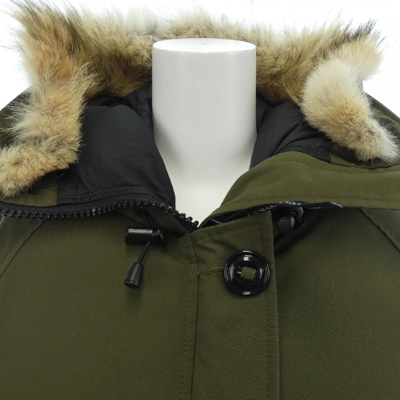 【Khuyến mãi】Áo khoác lông Canada Goose 643177