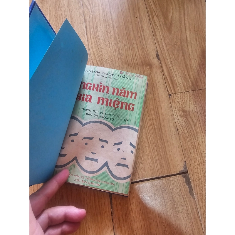 Nghìn năm bia miệng (bìa tự đóng)
100k (xb 1984) 501466