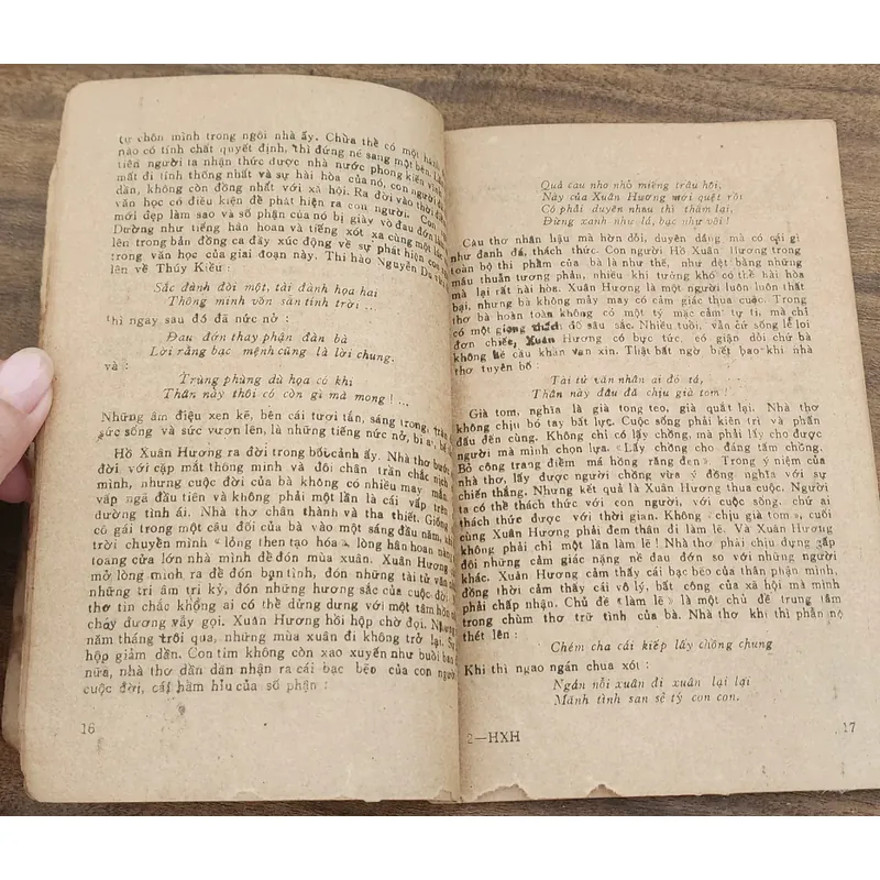 Thơ  Hồ Xuân Hương 707411