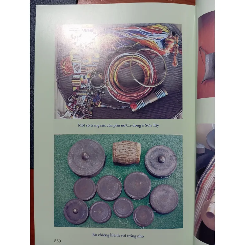 DẤU XƯA LƯNG CHỪNG NÚI MỘT VUNG BẢN SẮC CA DONG 800447