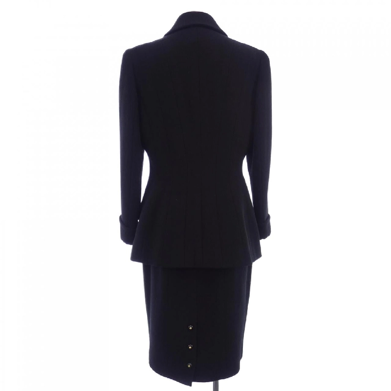 【Vintage】Chanel CHANEL P05381V03075 95A Suit 655682