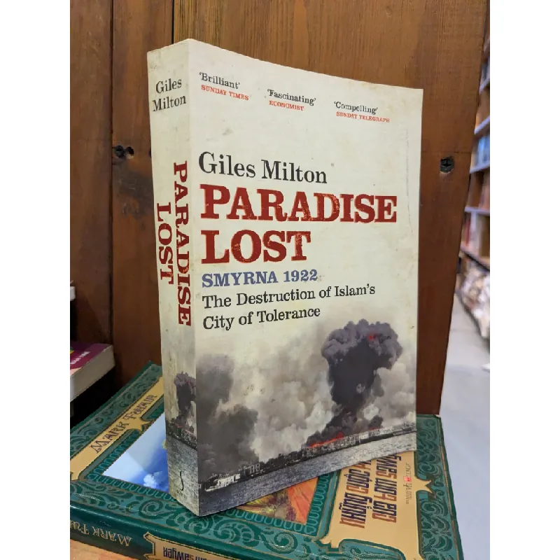 Paradise lost - Giles Milton 689372