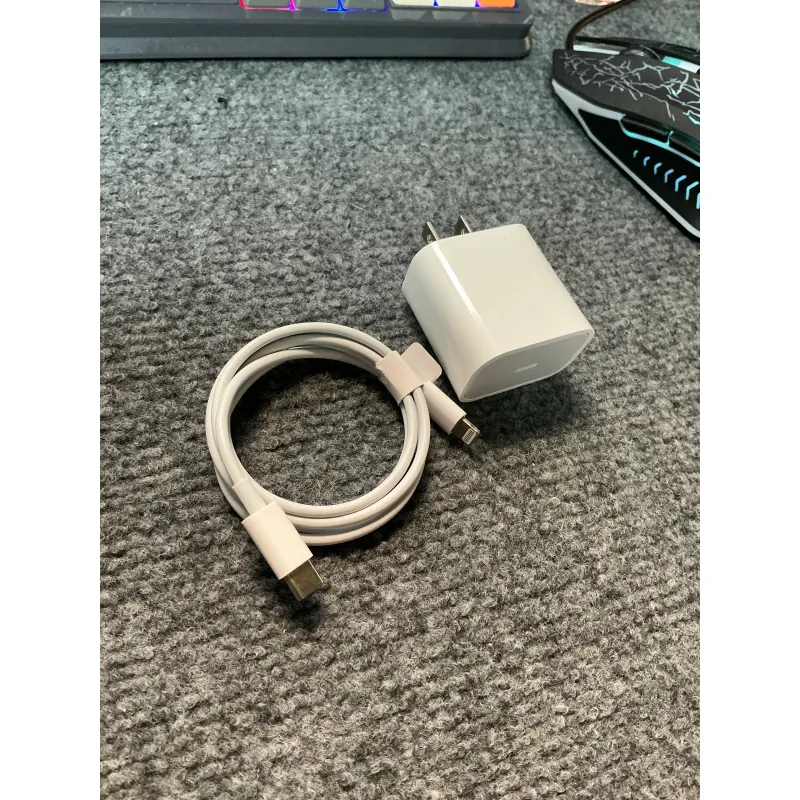 Bộ sạc iphone dây lightning còn mới tinh hốt lẹ 575723