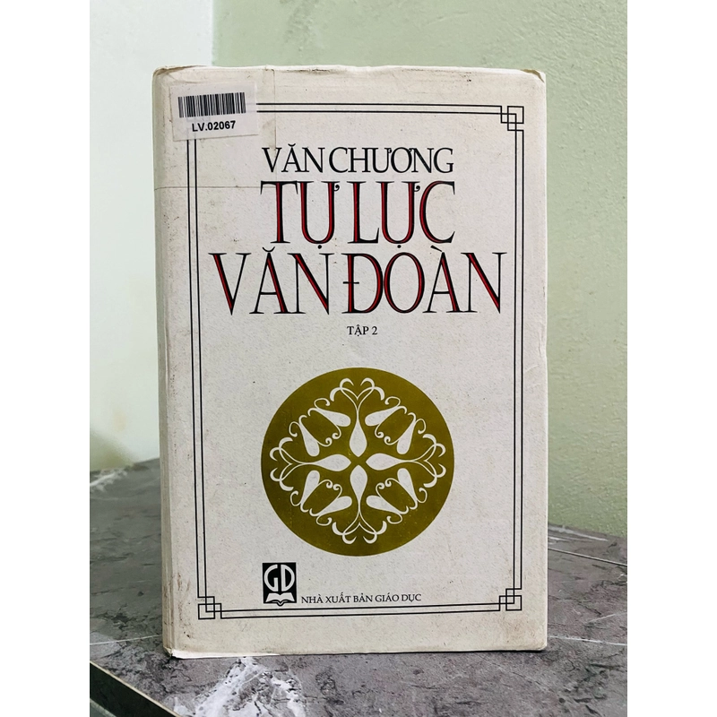 TỰ LỰC VĂN ĐOÀN   519931