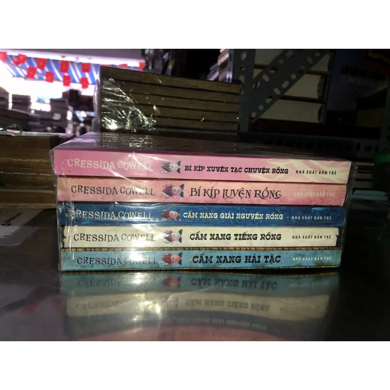 Bí kíp luyện rồng - Cressida Cowell 1025991