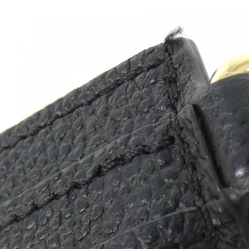 Ví thẻ LV Charm Monogram Empreinte của Louis Vuitton M82132 623068