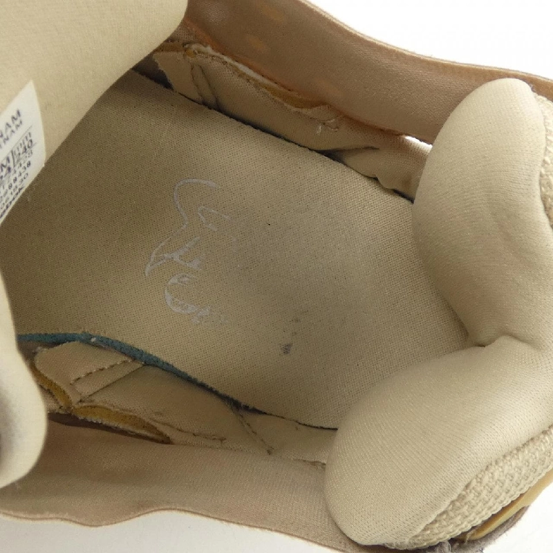 Giày thể thao REEBOK FZ4428 - Hàng hiệu Chính hãng 828436