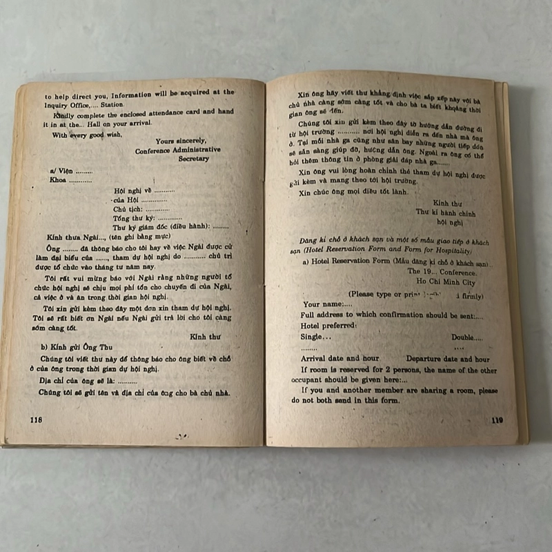 Cách viết thư từ giao dịch Tiếng Anh - Trần Anh Thơ - 1994s 521497