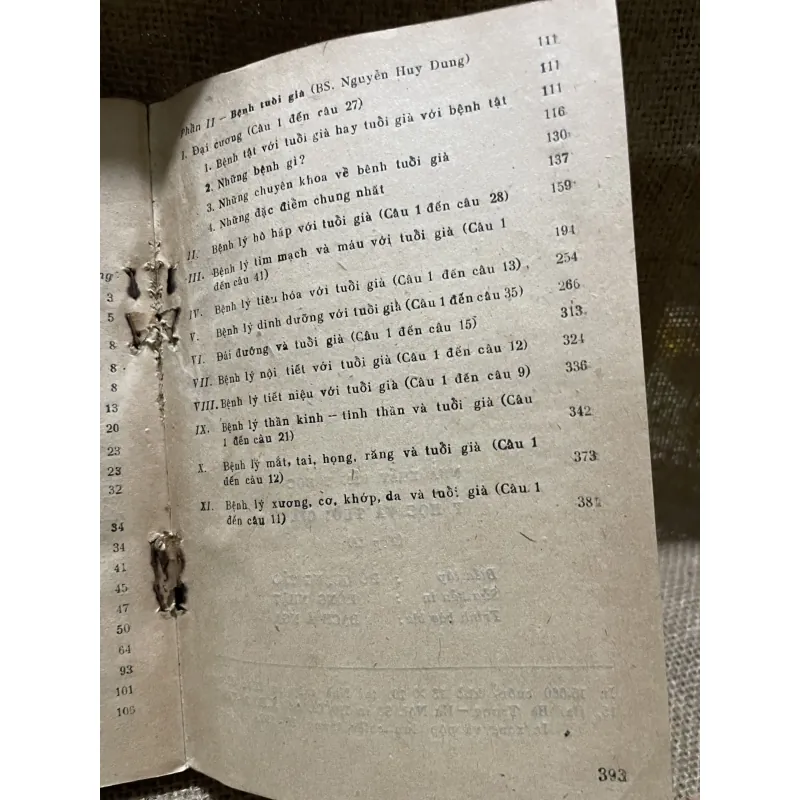 Y học và tuổi gia - 380 trang  799057