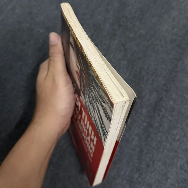 Người tình phu nhân Sư trưởng - Diêm Liên Khoa 1009708