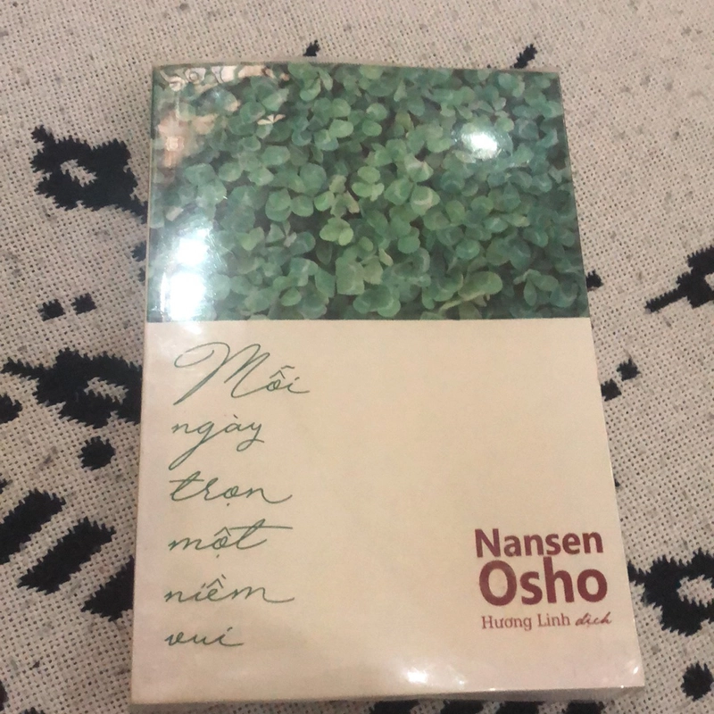 Mỗi ngày trọn một niềm vui- Nansen Osho  327597