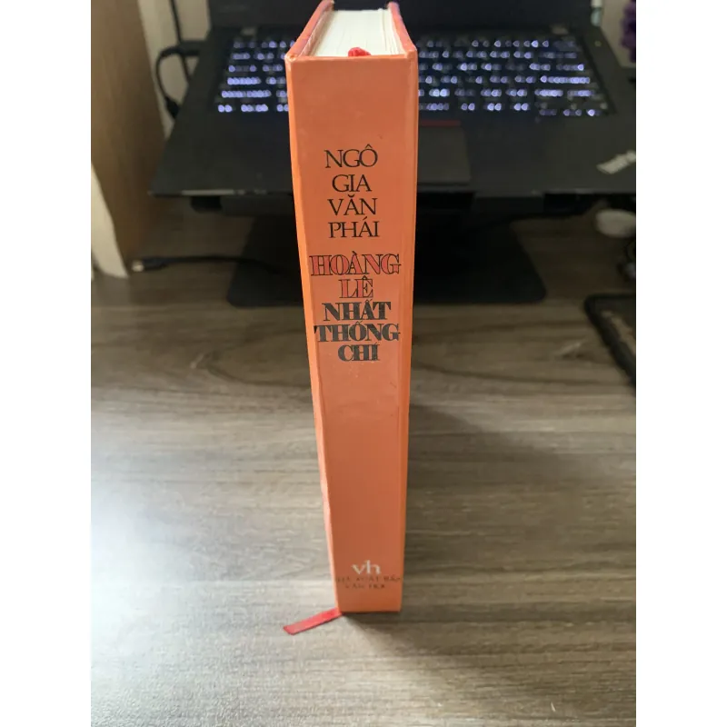 Hoàng Lê Nhất Thống Chí (Bìa cứng) 753930