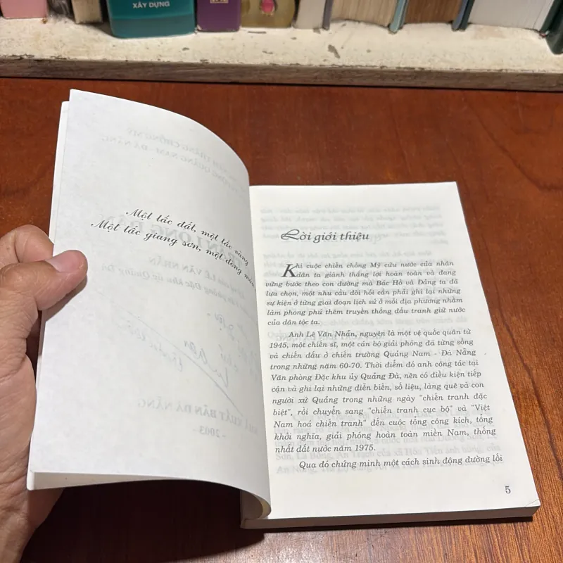 [Thủ Bút Tác Giả] - II Quảng Nam, Đà Nẵng: Thế Trận Lòng Dân - Lê Văn Nhẫn - 2003 931836