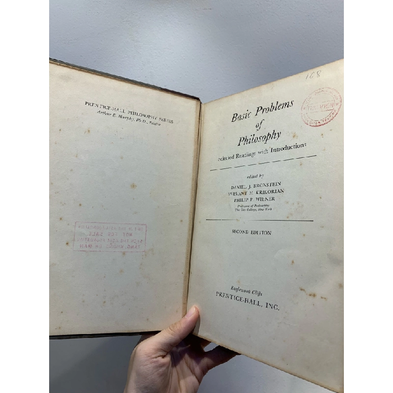 Basic Problems of Philosophy Selected Readings with Introductions (second edition) - Bronstein, Krikorian, Wiener 277436