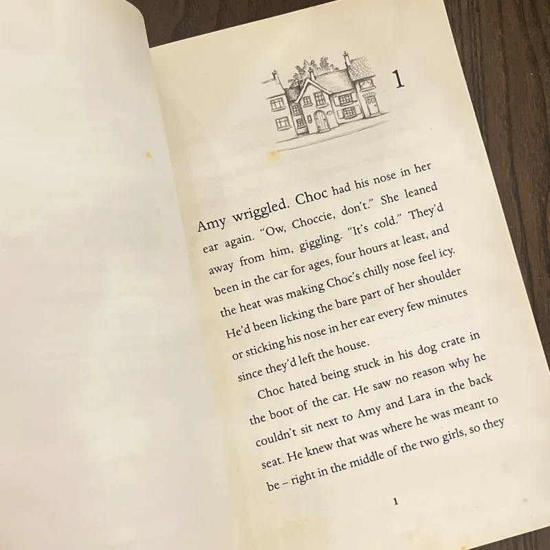 ✨𝑻𝒉𝒆 𝑪𝒉𝒐𝒄𝒐𝒍𝒂𝒕𝒆 𝑫𝒐𝒈✨ 711712