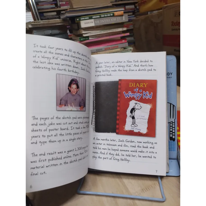 Sách ngoại văn: Combo 2 cuốn Diary Of A Wimpy Kid 972705