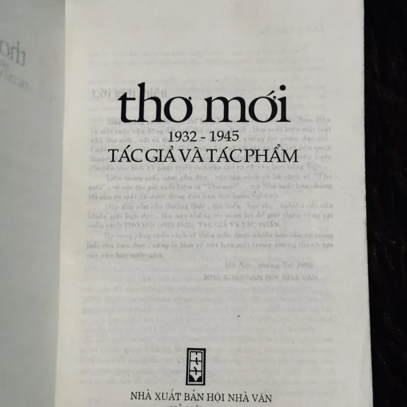 Thơ Mới 1932 - 1945 973321