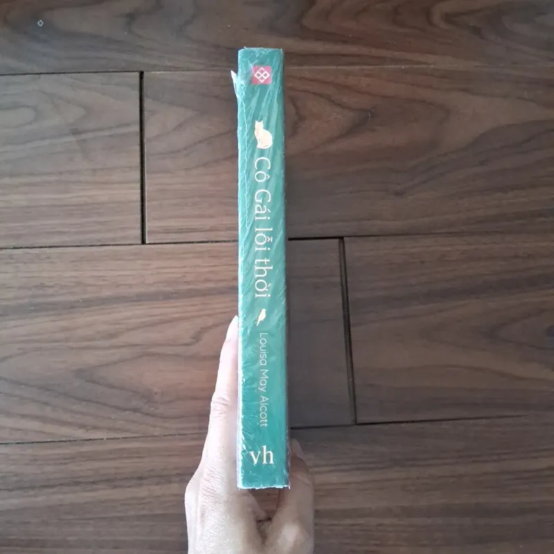 Cô hái lỗi thời 732716